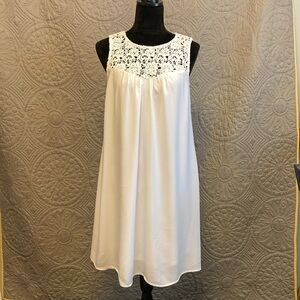 White Lace Top Sleeveless Dress